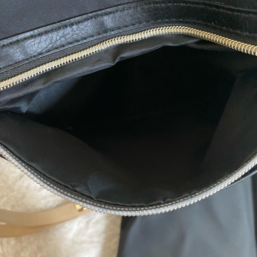 BEIS Revolve Backpack Diaper Bag Lightweight Black - Picture 5 of 7